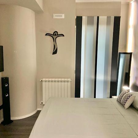 Relais Casa Via Generale Del Buono 13 Milazzo Appartement Buitenkant foto
