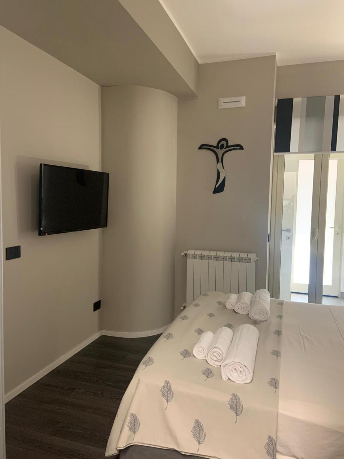 Relais Casa Via Generale Del Buono 13 Milazzo Appartement Buitenkant foto